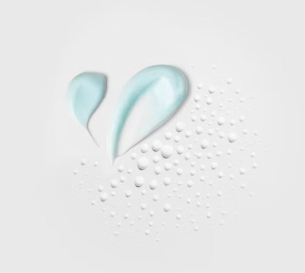 Germaine de capuccini timexpert hydra glow set met radiance C+ facial mist en hydraluronic masker in oranje verpakking